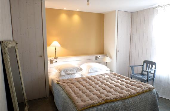 Classic room with double bed Room with view of venelle Ile de Ré - Hotel Le Senechal