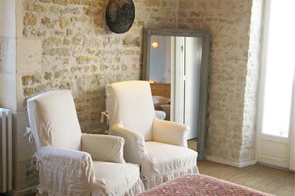 Armchair in comfort room - Hotel 3 * Le Senechal Ile de Ré