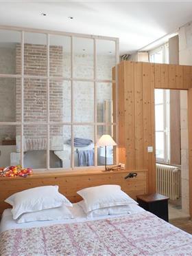 Elegant room with double bed Ile de Ré - Hotel Le Senechal