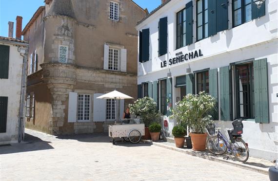 House of Sénéchal Ars en Ré