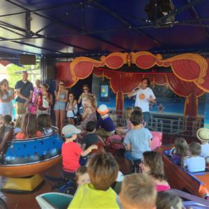 Merry-Go-Round Donin market Ars en Ré