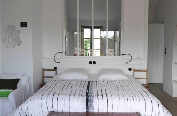 ile de re hotel le senechal villa victoire beautiful room